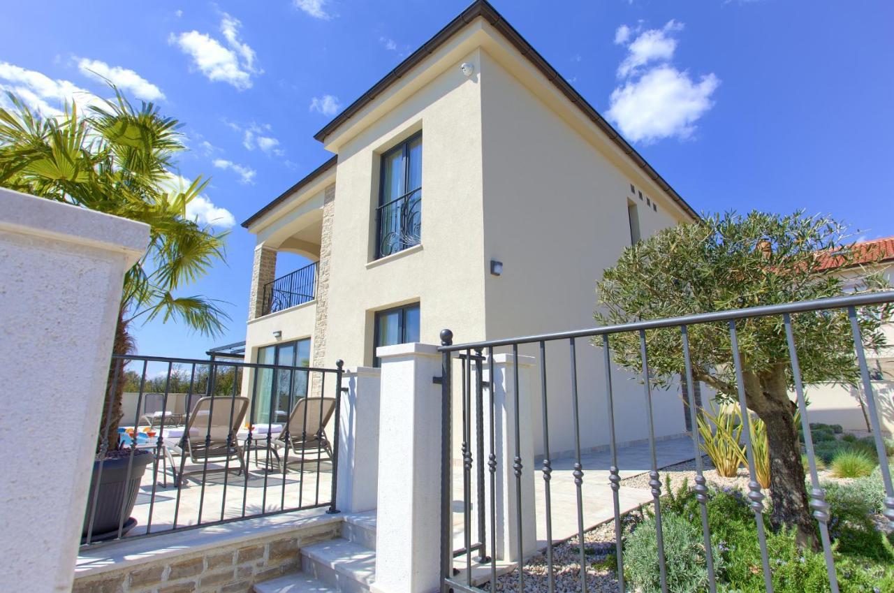 Villa Allegra Garica Buitenkant foto