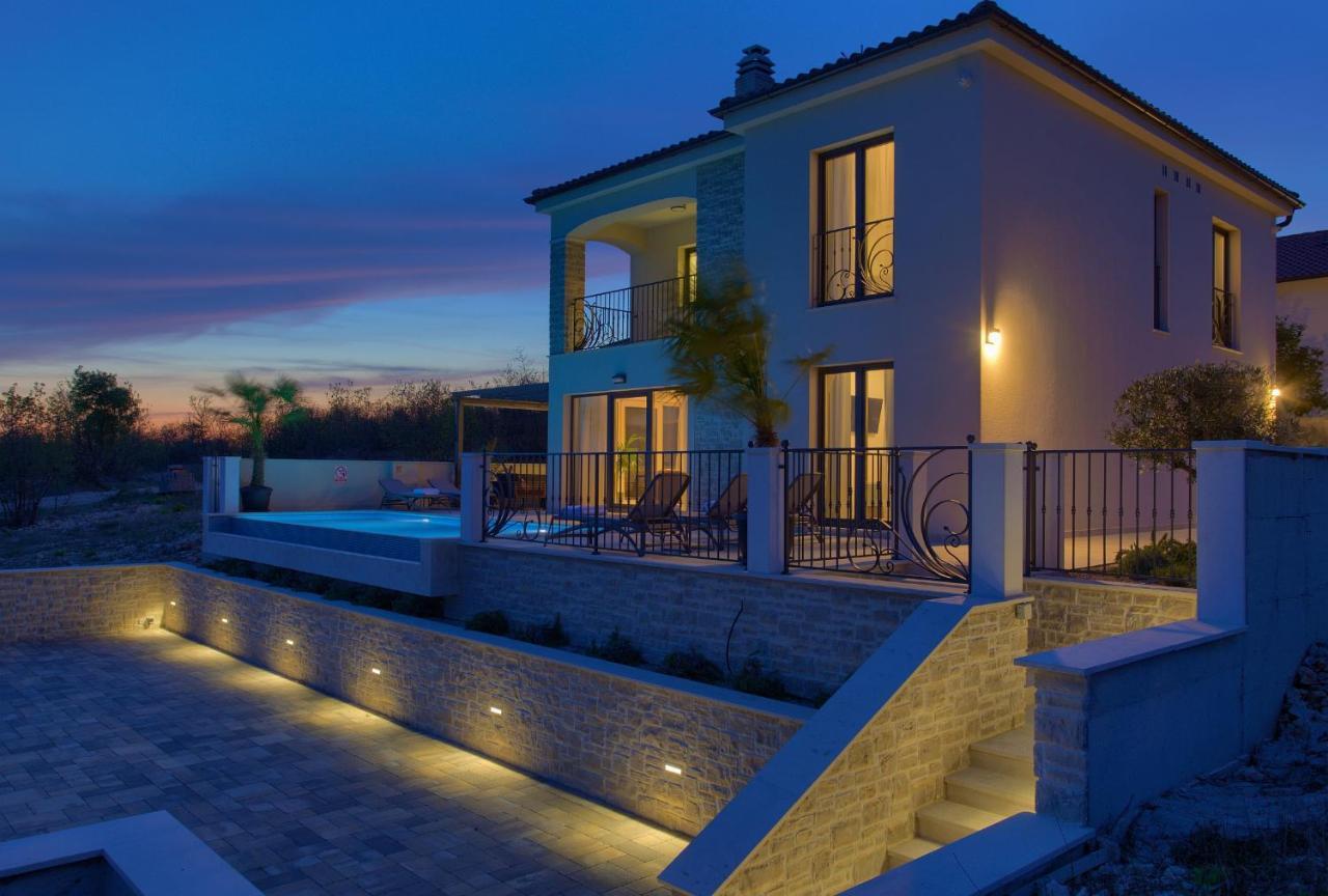 Villa Allegra Garica Buitenkant foto