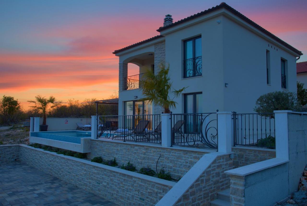 Villa Allegra Garica Buitenkant foto